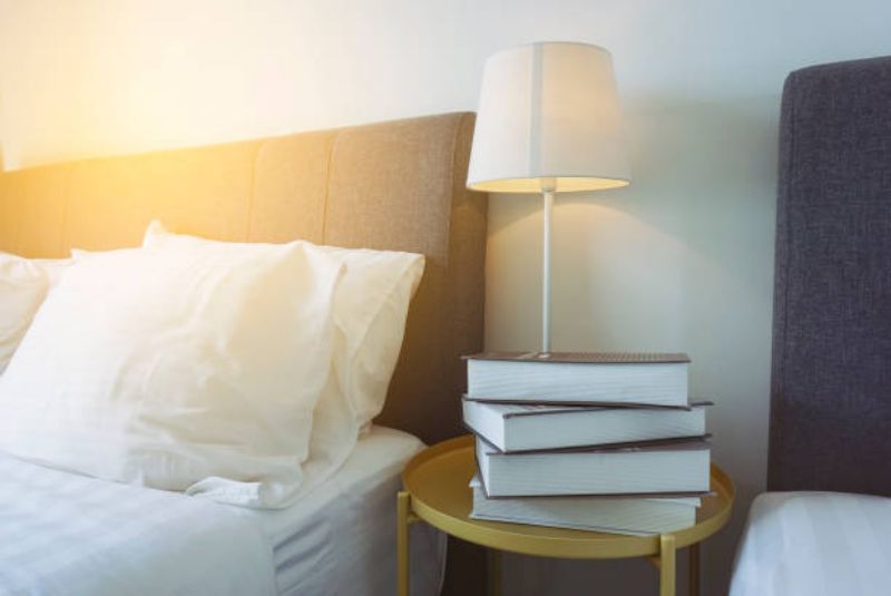 Nhung Thu Nen De o Dau Giuong